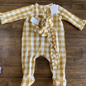 Mud pie onesie with bow